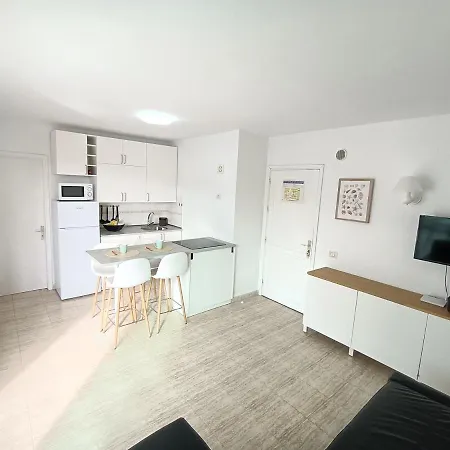 Calima Apartament *