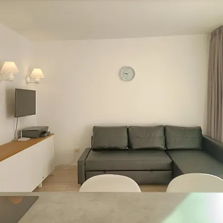 Calima شقة كوراليهو